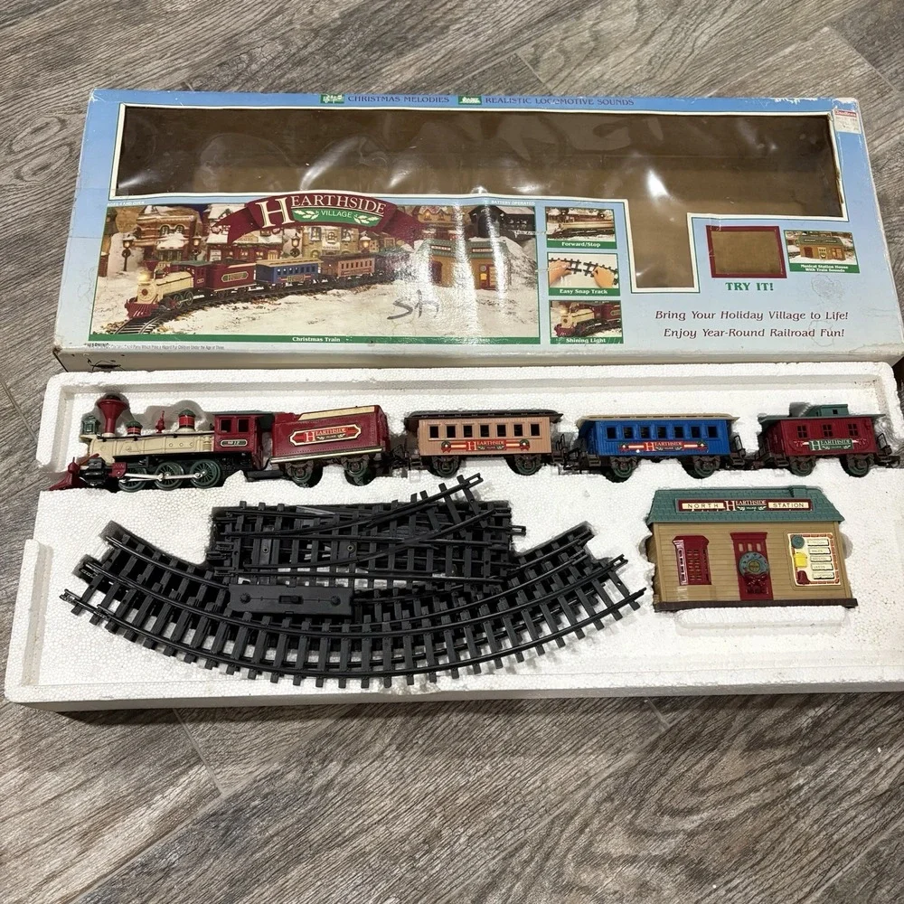 Vtg New Bright Hearthside Village Holiday Christmas Train No. 173 1994 Works